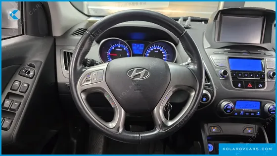 HYUNDAI TUCSON DIESEL 2WD LX20