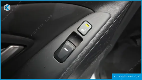 HYUNDAI TUCSON DIESEL 2WD LX20
