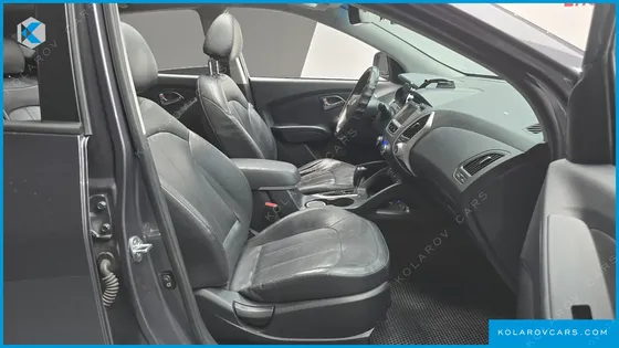 HYUNDAI TUCSON DIESEL 2WD LX20