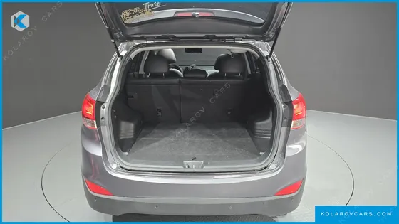 HYUNDAI TUCSON DIESEL 2WD LX20