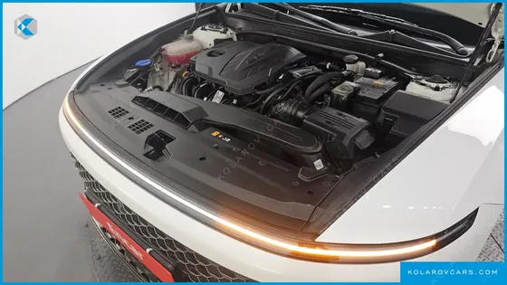 HYUNDAI GRANDEUR 2,5 GASOLINE 2WD