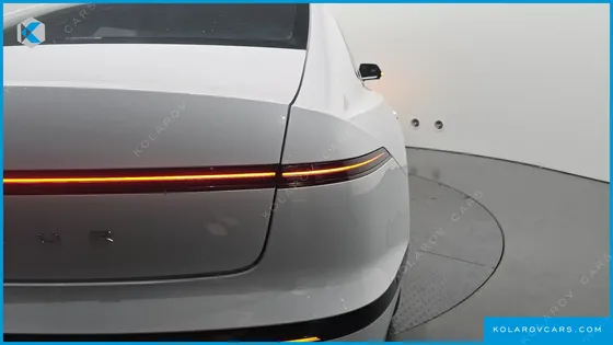 HYUNDAI GRANDEUR 2,5 GASOLINE 2WD