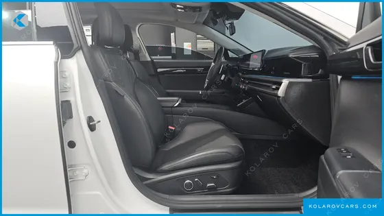 HYUNDAI GRANDEUR 2,5 GASOLINE 2WD