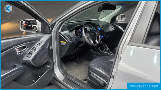 HYUNDAI TUCSON DIESEL 2WD LX20