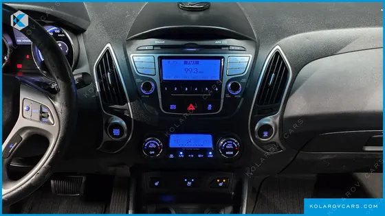 HYUNDAI TUCSON DIESEL 2WD LX20