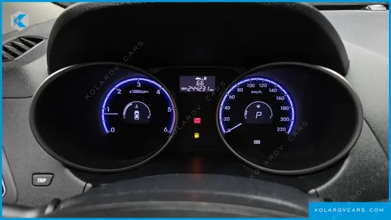 HYUNDAI TUCSON DIESEL 2WD LMX20