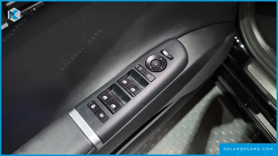 HYUNDAI GRANDEUR 2,5 GASOLINE 2WD