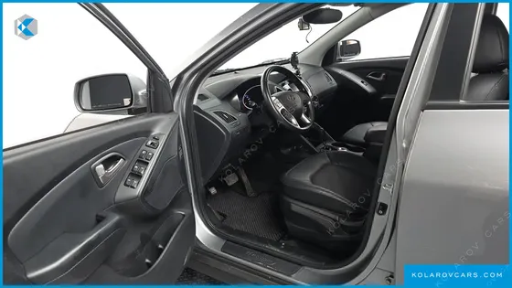 HYUNDAI TUCSON DIESEL 2WD LX20