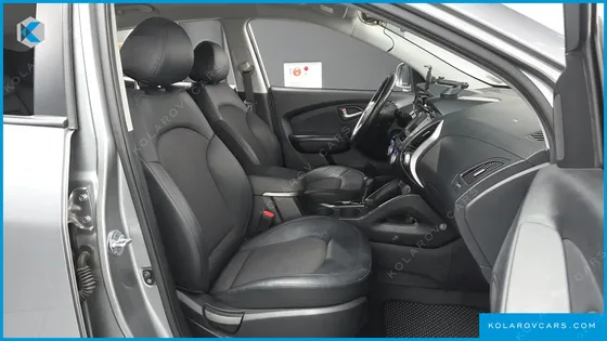 HYUNDAI TUCSON DIESEL 2WD LX20