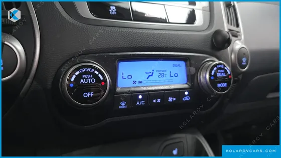 HYUNDAI TUCSON DIESEL 2WD LX20
