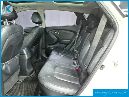 HYUNDAI TUCSON DIESEL 2WD LX20