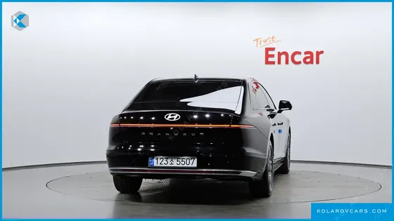 HYUNDAI GRANDEUR 2,5 GASOLINE 2WD