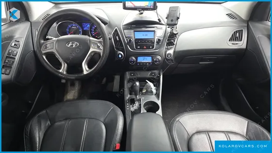 HYUNDAI TUCSON DIESEL 2WD LX20