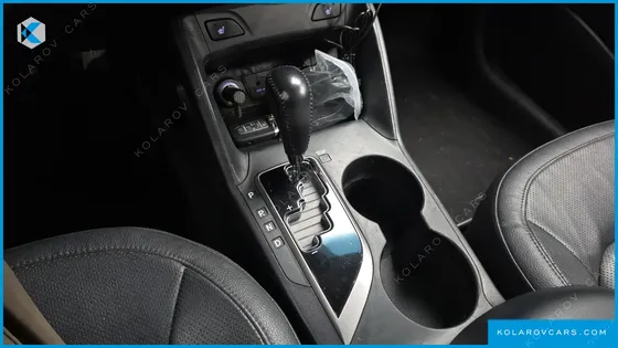 HYUNDAI TUCSON DIESEL 2WD LX20
