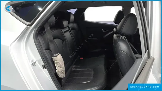 HYUNDAI TUCSON DIESEL 2WD LX20