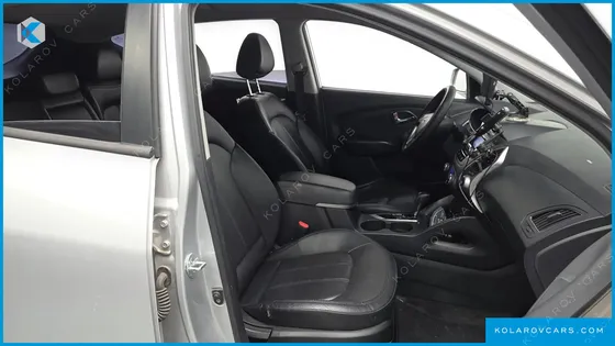 HYUNDAI TUCSON DIESEL 2WD LX20