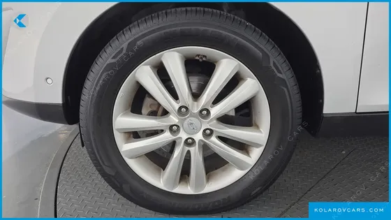 HYUNDAI TUCSON DIESEL 4WD LX20