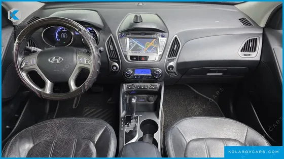 HYUNDAI TUCSON DIESEL 4WD LX20