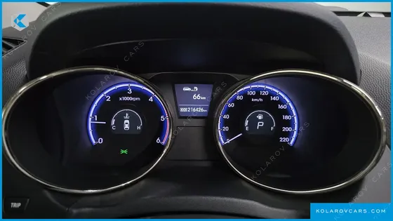 HYUNDAI TUCSON DIESEL 4WD LX20