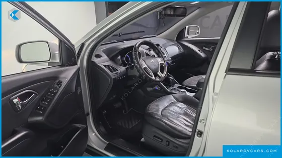 HYUNDAI TUCSON DIESEL 4WD LX20