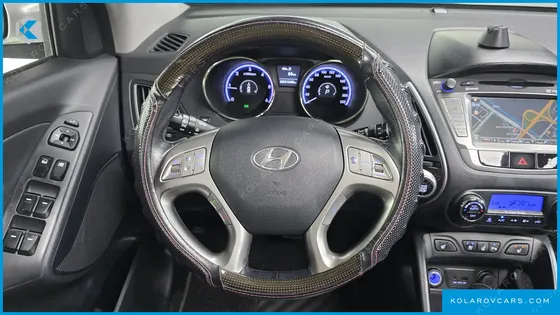 HYUNDAI TUCSON DIESEL 4WD LX20