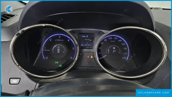 HYUNDAI TUCSON DIESEL 2WD LMX20