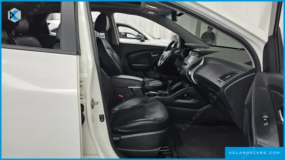 HYUNDAI TUCSON DIESEL 2WD LMX20