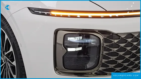 HYUNDAI GRANDEUR 2,5 GASOLINE 2WD