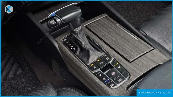 KIA K7 3.0 LPI LUXURY (RENTAL CAR)