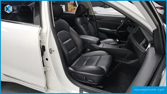 KIA K7 3.0 LPI LUXURY (RENTAL CAR)