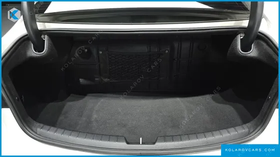 KIA K7 3.0 LPI LUXURY (RENTAL CAR)