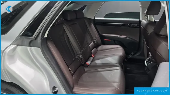 HYUNDAI GRANDEUR 2,5 GASOLINE 2WD