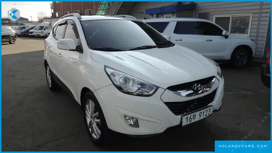 HYUNDAI TUCSON DIESEL 2WD LX20