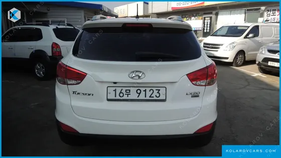 HYUNDAI TUCSON DIESEL 2WD LX20