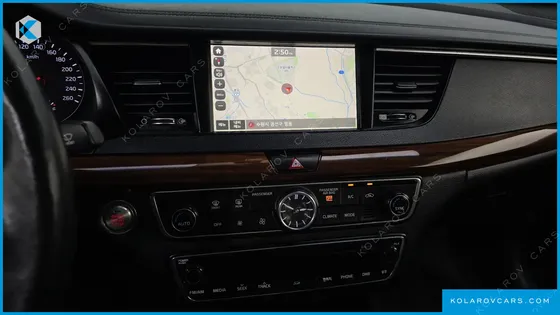 KIA K7 3.0 LPI LUXURY (RENTAL CAR)