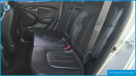 HYUNDAI TUCSON DIESEL 2WD LX20