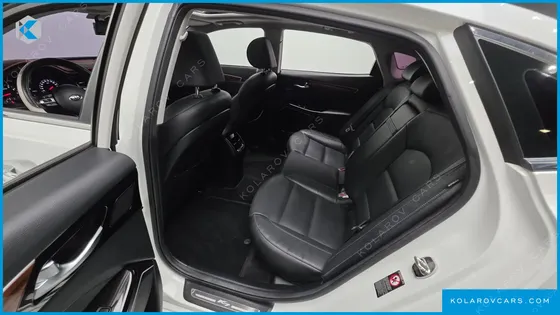 KIA K7 3.0 LPI LUXURY (RENTAL CAR)