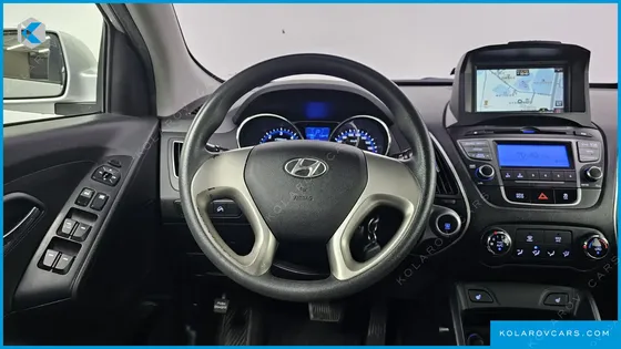 HYUNDAI TUCSON DIESEL 2WD X20