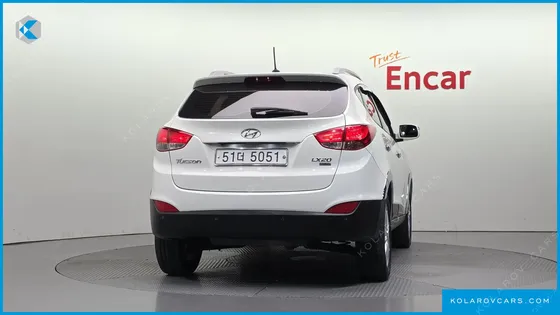 HYUNDAI TUCSON DIESEL 2WD LX20
