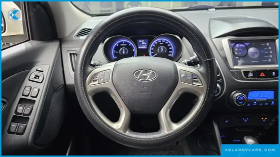 HYUNDAI TUCSON DIESEL 2WD LX20