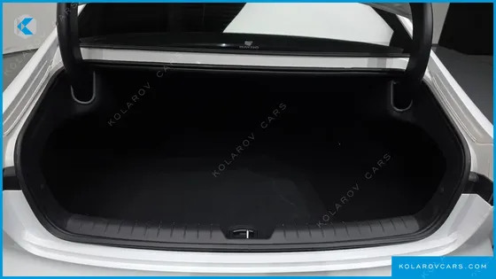HYUNDAI GRANDEUR 3,5 GASOLINE 4WD