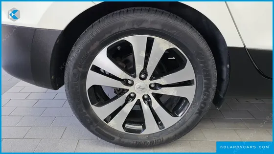 HYUNDAI TUCSON DIESEL 4WD LMX20