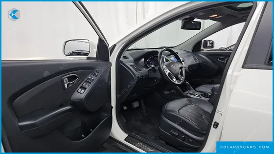 HYUNDAI TUCSON DIESEL 4WD LMX20