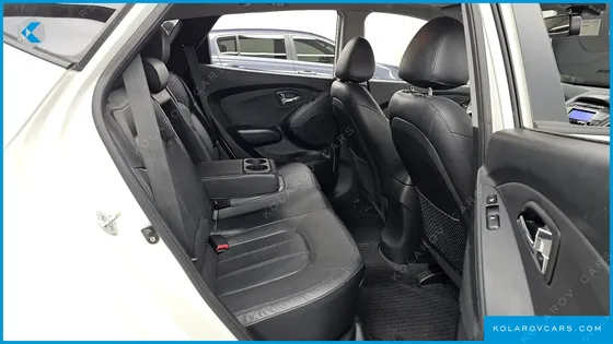 HYUNDAI TUCSON DIESEL 4WD LMX20