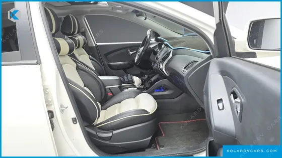 HYUNDAI TUCSON DIESEL 2WD LX20