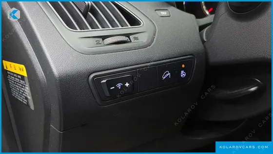 HYUNDAI TUCSON DIESEL 2WD LX20
