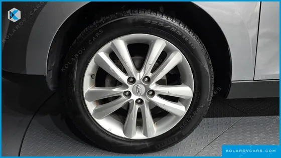HYUNDAI TUCSON DIESEL 2WD LX20