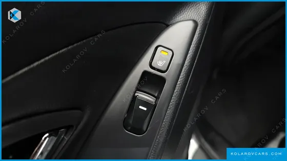 HYUNDAI TUCSON DIESEL 2WD LX20