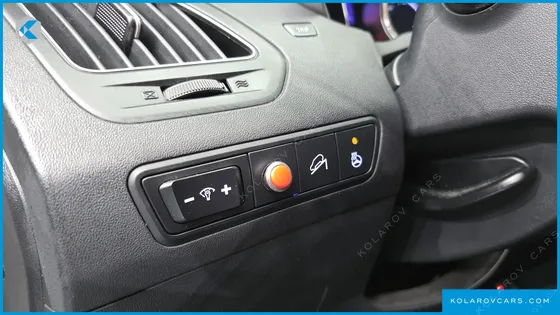 HYUNDAI TUCSON DIESEL 2WD LX20