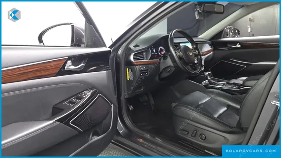 KIA K7 3.0 LPI LUXURY (RENTAL CAR)
